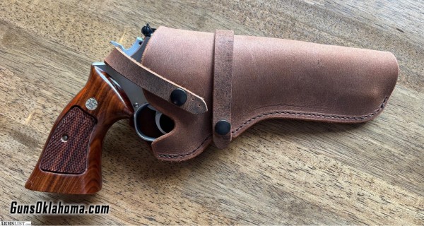 Smith &Wesson 686-3 6 inch .357 no lock 
