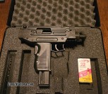 IWI Uzi Pistol .22 - Original Box, 2 Magazines