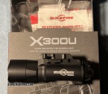 Surefire X300U Ultra 1000 Lumins in box